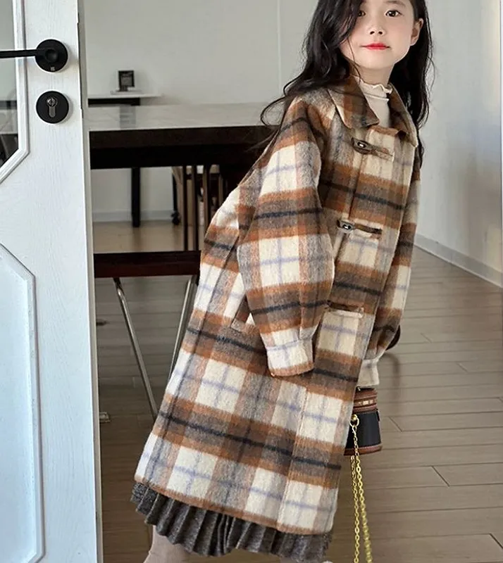 Коричневый