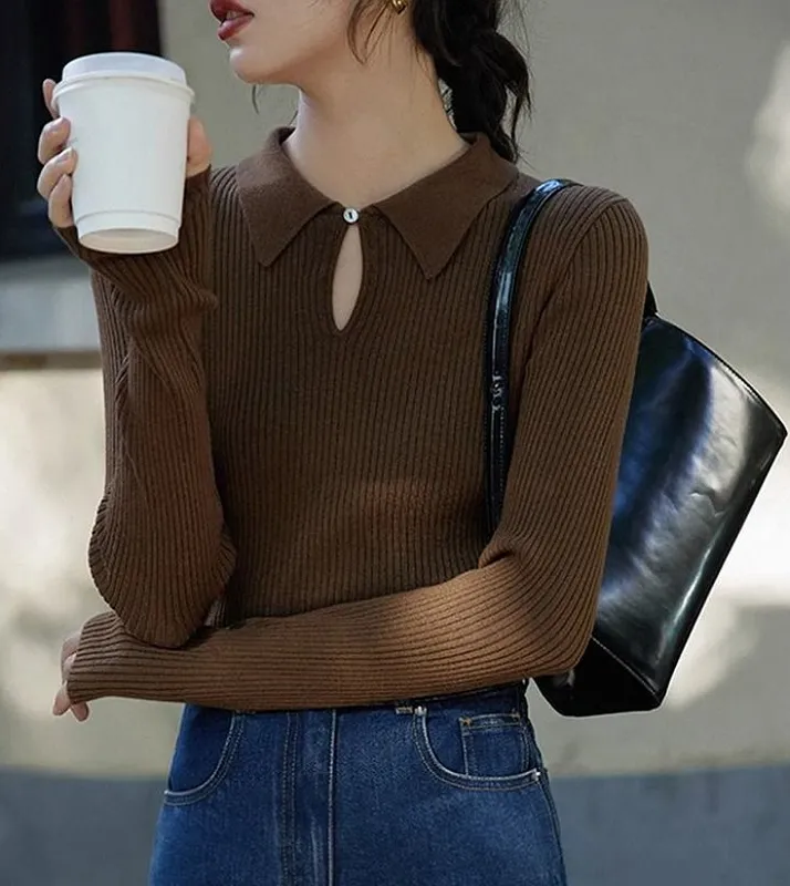 Коричневый