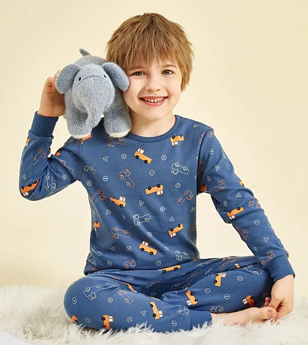 Тёмно синий