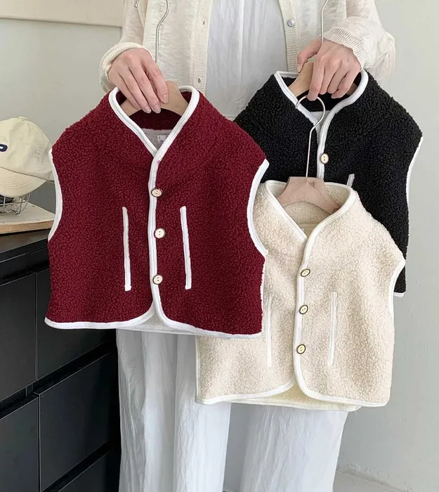 Детские безрукавки