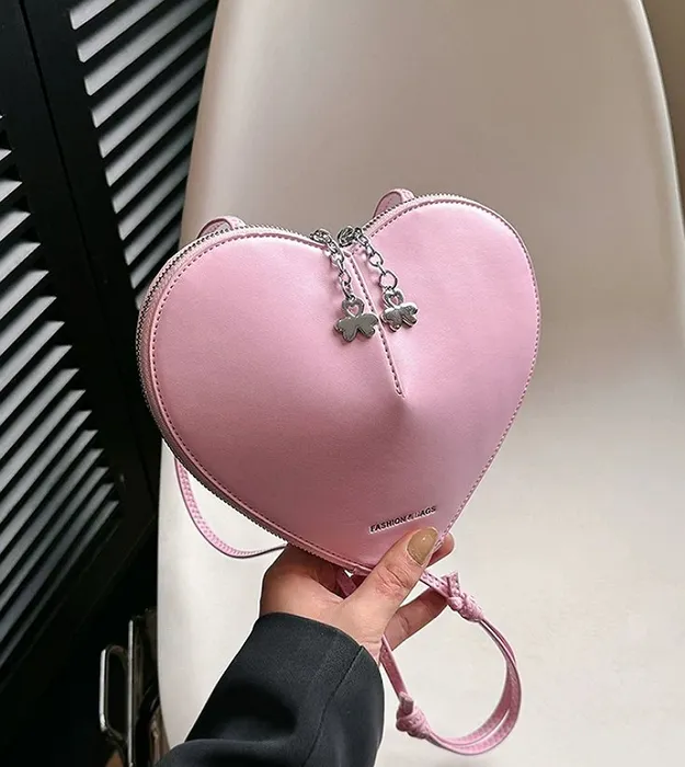 Фиолетовый