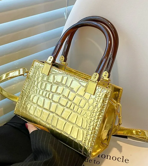 Женские сумки