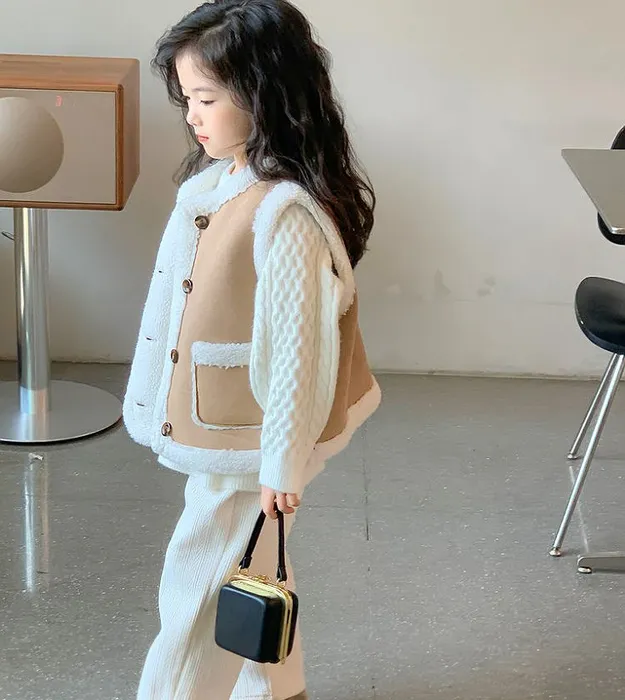 Детские безрукавки