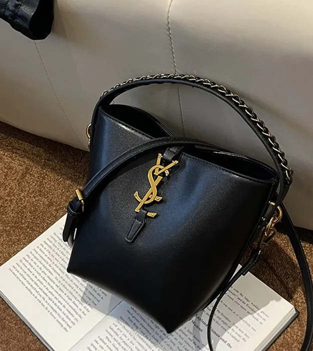 Женские сумки