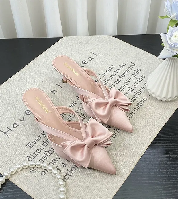 Женские шлёпки