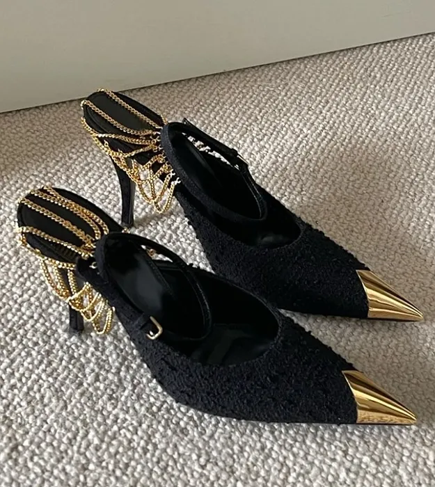 Женская обувь