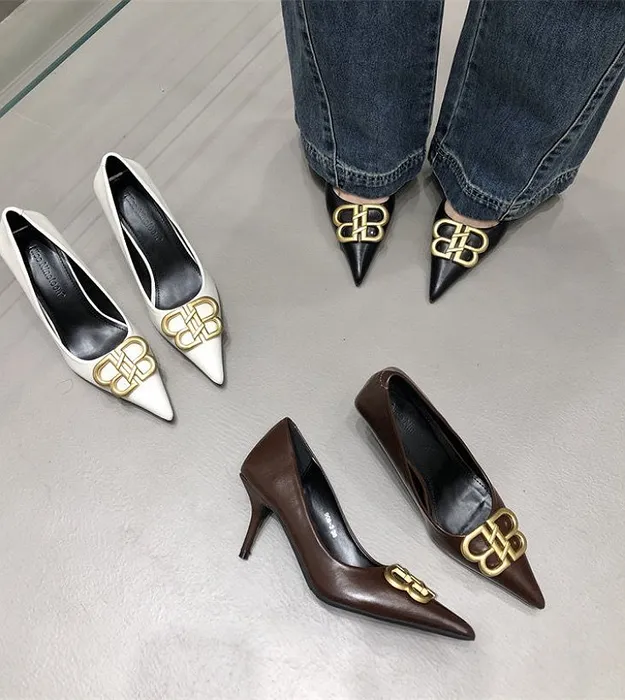 Женские туфли