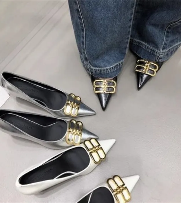 Женские туфли