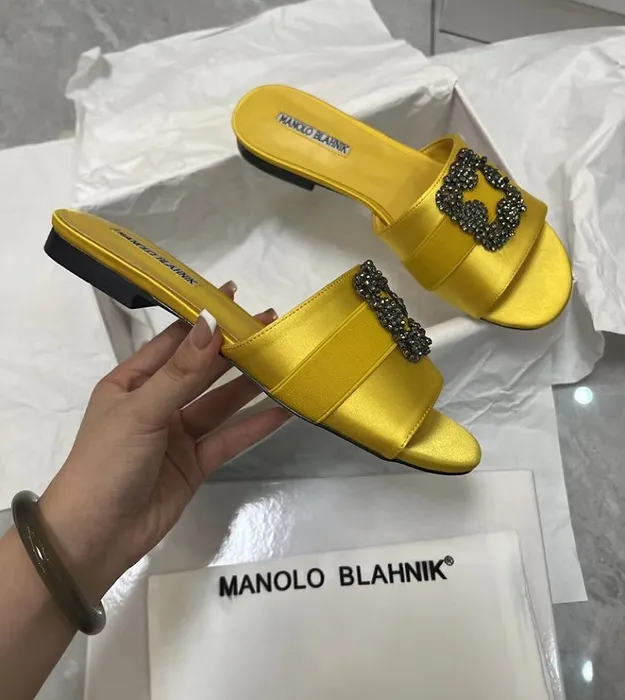 Женская обувь от Manola B