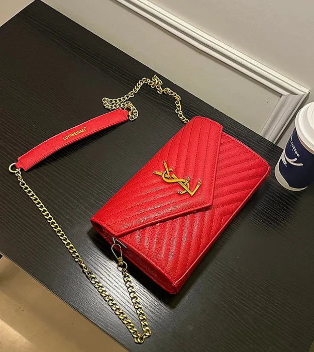 Женские сумки