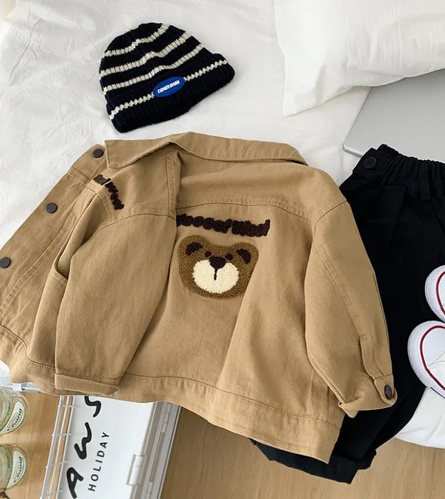 Коричневый