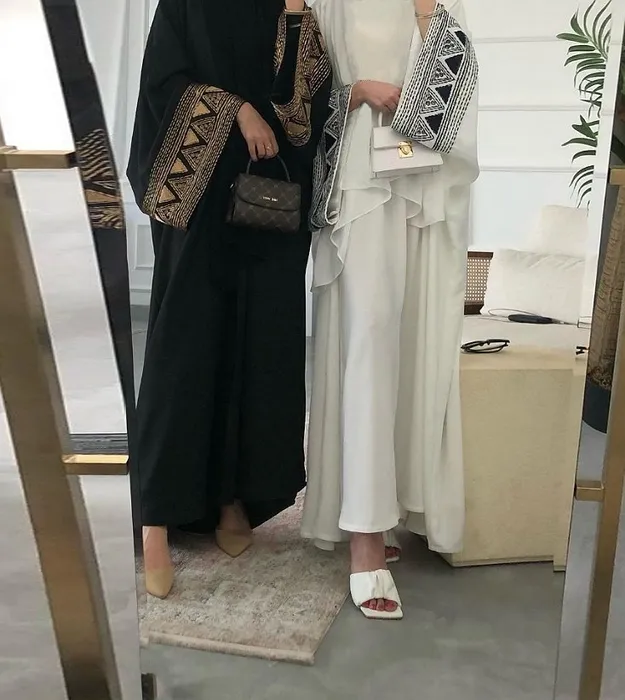 Комплект из двух предметов