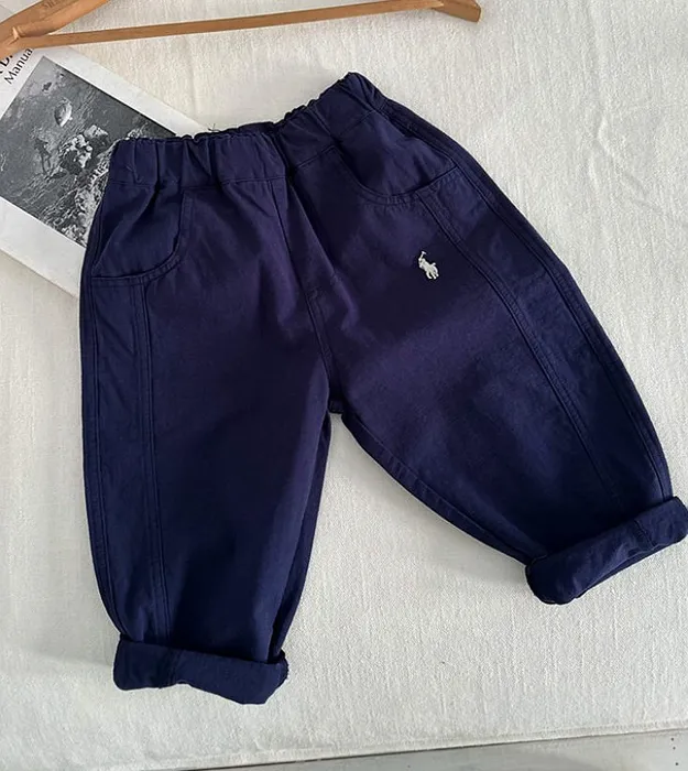 Тёмно синий