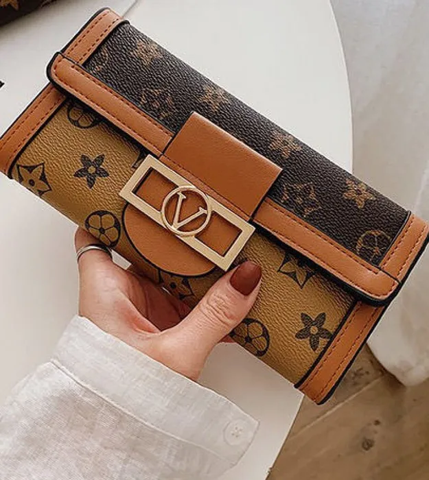 Коричневый 1