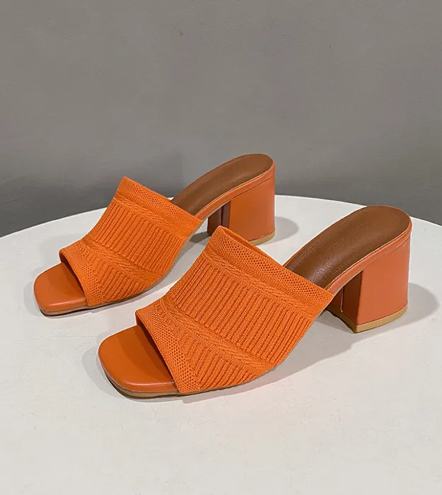 Женские шлёпки