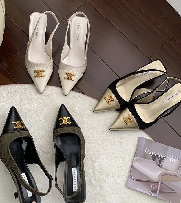 Женская обувь