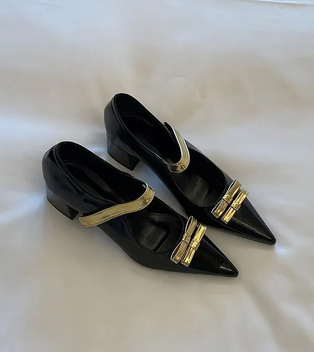 Золотистый