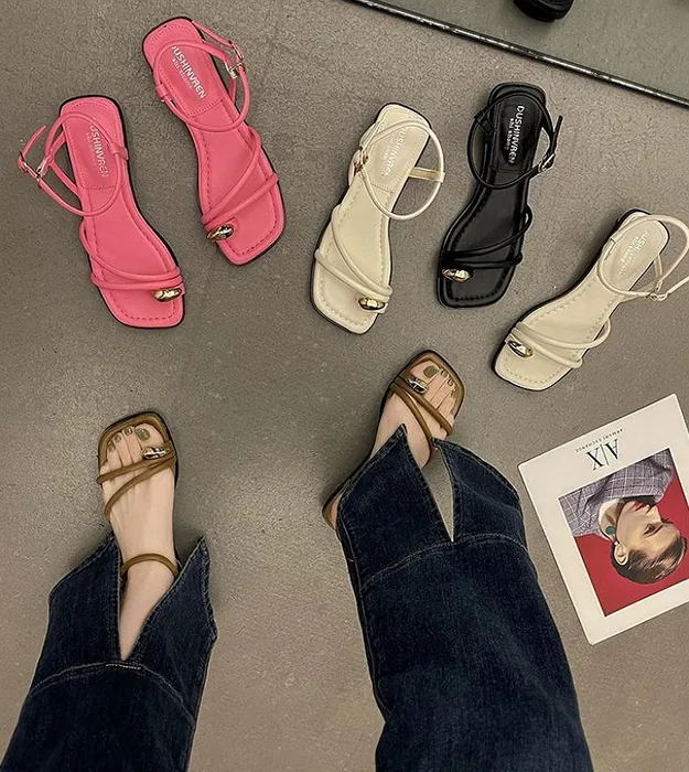 Женская обувь