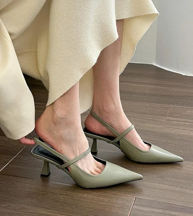 Женская обувь