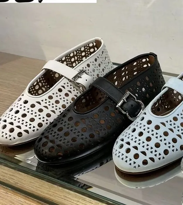 Женская обувь