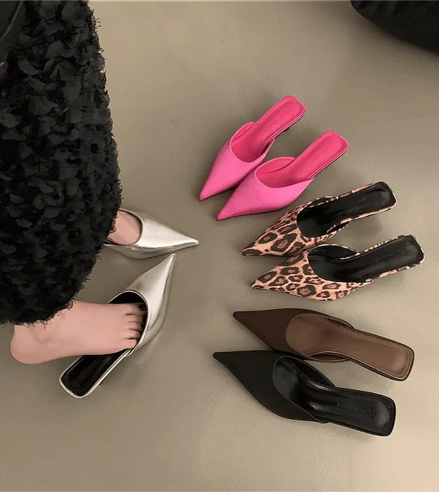 Женские шлёпки