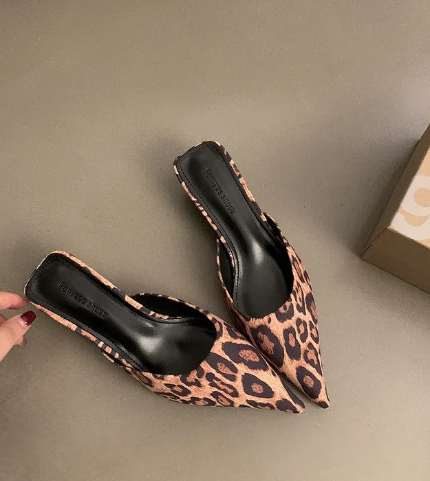 Леопардовый