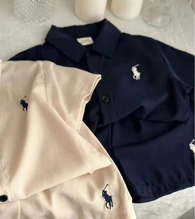 Темно синий