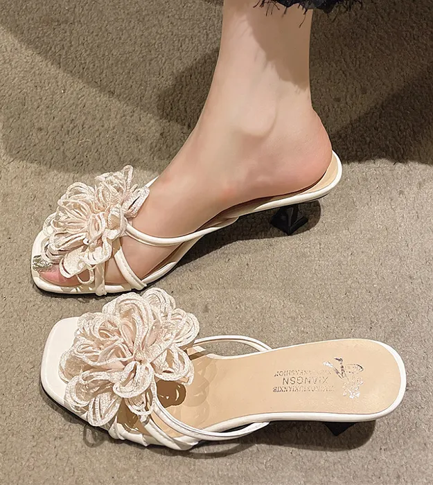 Женские шлёпки