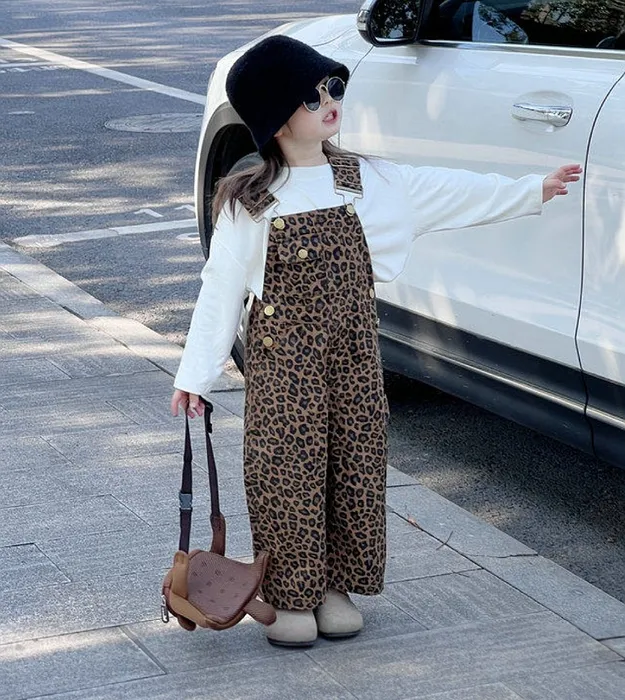 Леопардовый