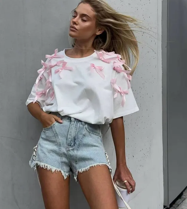 Женская футболка