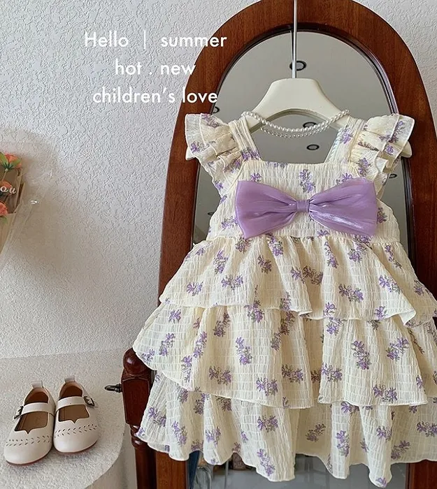 Фиолетовый