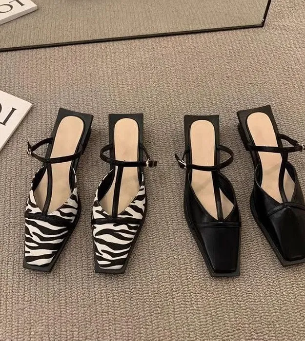 Женская обувь