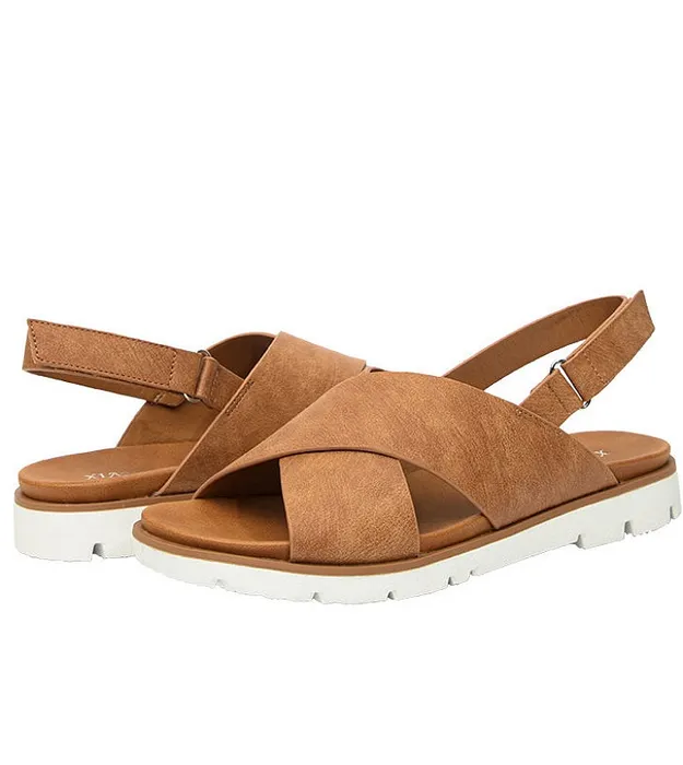 Коричневый