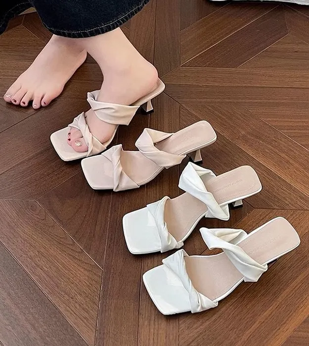 Женские шлёпки