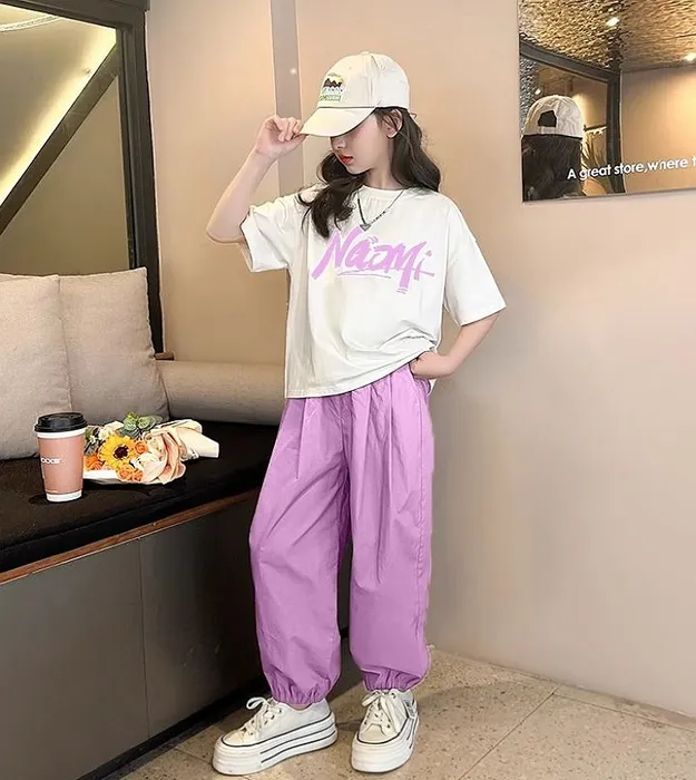 Фиолетовый