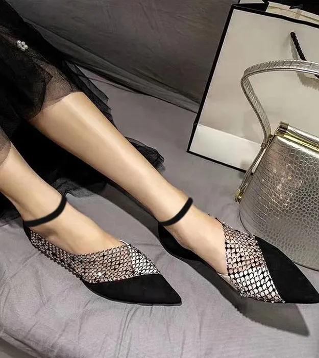 Женская обувь