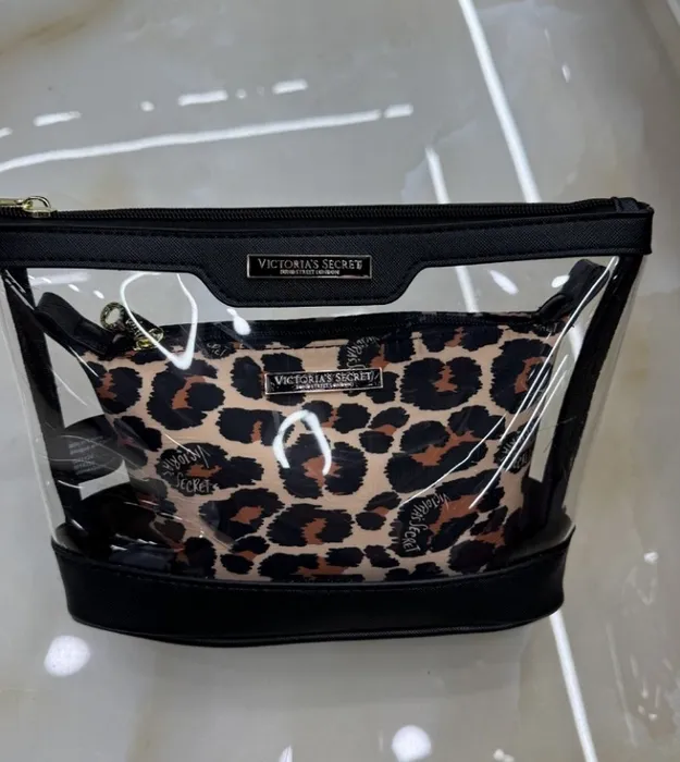 Леопардовый