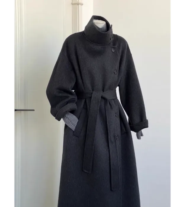 Тёмно серый