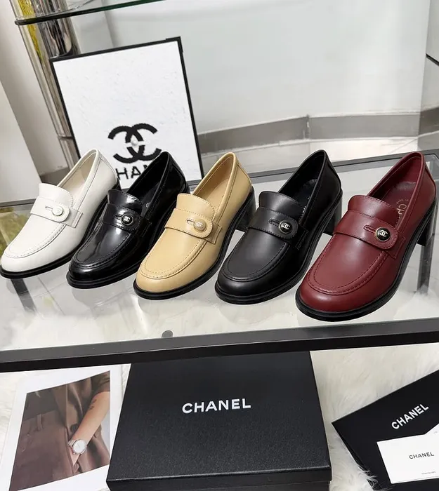 Zenan ayakgap Chanel