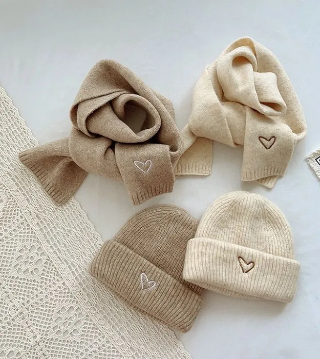 Детский комплект шапка и шарф