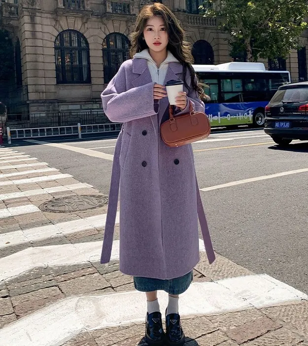 Фиолетовый