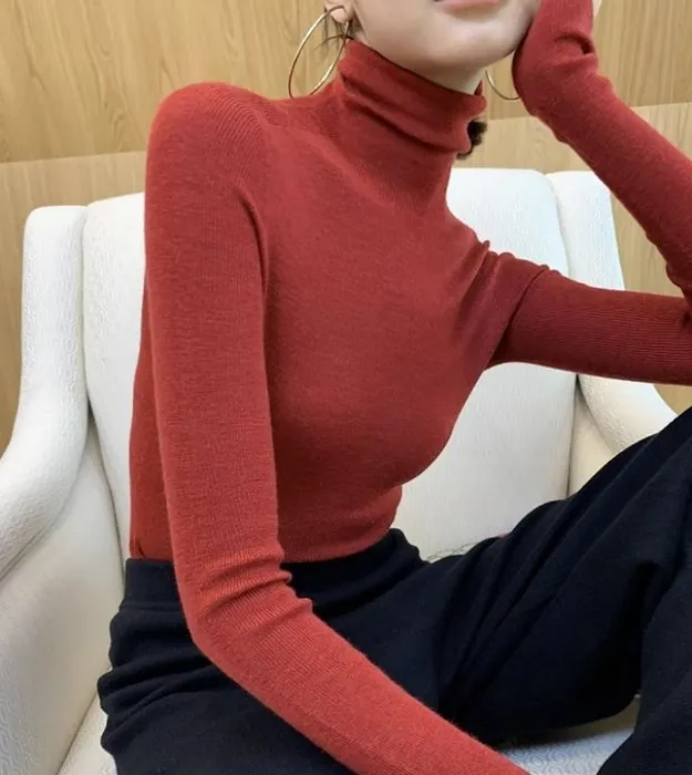 Красно-оранжевый