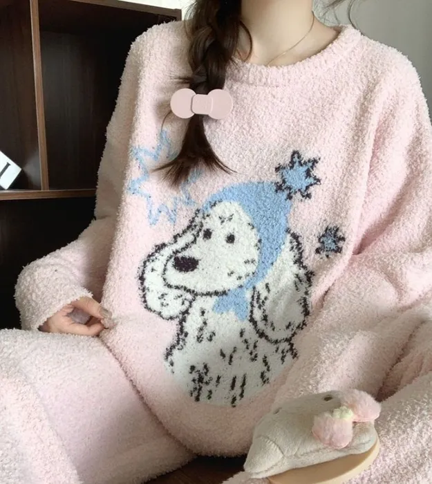 Нежно розовый