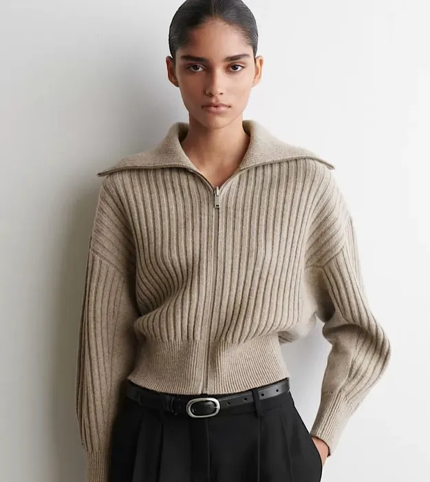 Женская трикотажная куртка свитер от COS