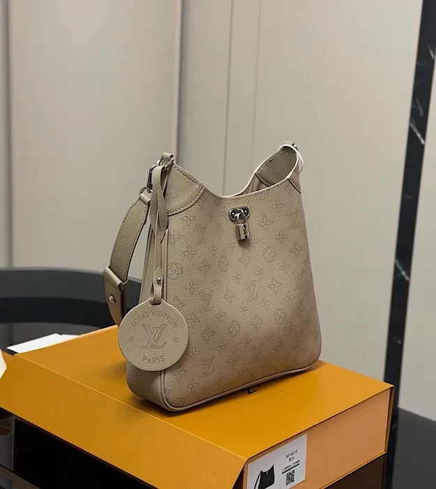 Сумка Louis Vuitton